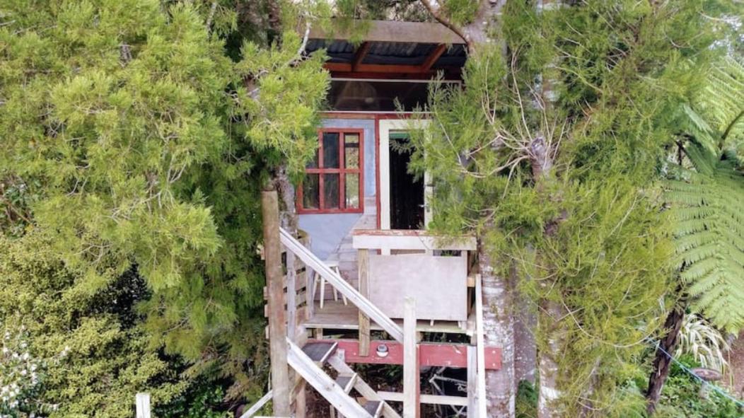 The Treehut At The Rabbithole, Upper Hutt Hotel Akatarawa Ngoại thất bức ảnh